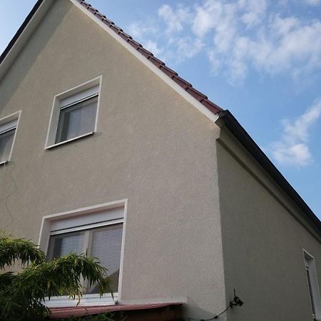 Privates Einzelzimmer Bei Der Weser-Ems-Halle Όλντεμπουργκ Εξωτερικό φωτογραφία